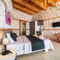 Villa Anahita — 32
