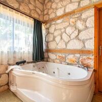 Villa Anahita — 35