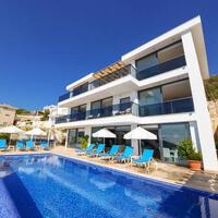 Villa Ela — 53