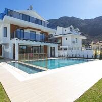 Villa Berzan — 1
