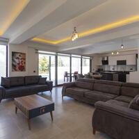 Villa Berzan — 20