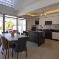 Villa Berzan — 23