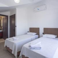 Villa Berzan — 29