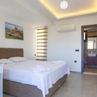 Villa Berzan — 46