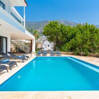 Villa City — 3