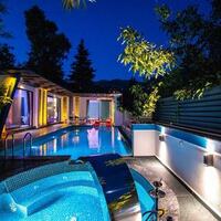 Villa Rixsos — 1