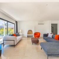 Villa City — 11