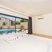 Villa City — 23