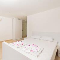 Villa City — 24
