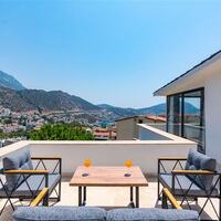 Villa City — 44