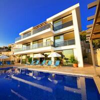 Villa Ela — 63