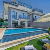 Villa Polina 1 — 1