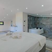 Villa White 1 — 30