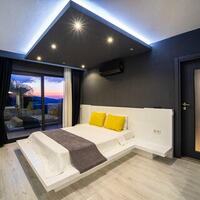 Villa Everest — 59