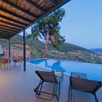 Villa Ayza — 11