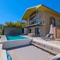 Villa Ayza — 12