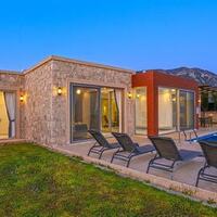 Villa Avon — 16