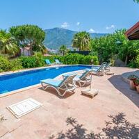 Villa Alora — 6