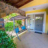 Villa Alora — 9