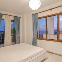 Villa Palm — 40