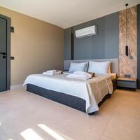 Villa Aura C — 40