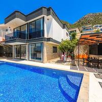 Villa Grand — 1