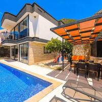 Villa Grand — 3