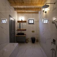 Villa Palace Small — 29