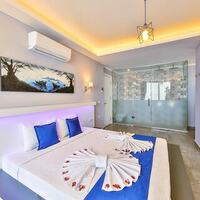 Villa Grand — 42