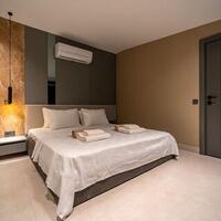 Villa Aura D — 72
