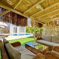 Villa Urartu — 12