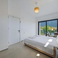 Villa Note 5 — 47
