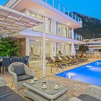 Villa Zeytouna — 4