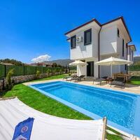 Villa Toscana 5 — 1