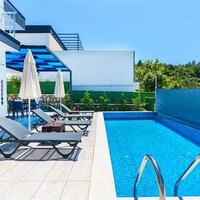 Villa Rojin — 9