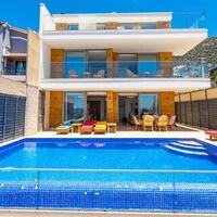 Villa Likapa 2 — 8