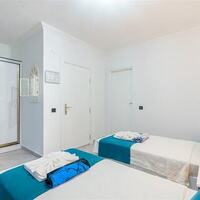 Villa Rojin — 60