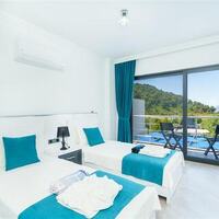 Villa Rojin — 62