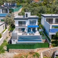 Villa Rojin — 72