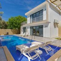 Villa Netya — 79