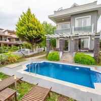 Villa Elora — 6