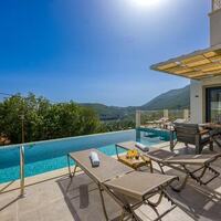 Villa Oriente — 14