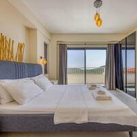 Villa Oriente — 48