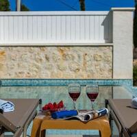 Villa Oriente — 56