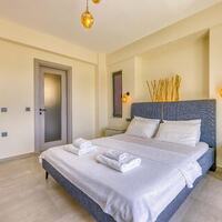 Villa Oriente — 63