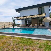 Villa King — 1