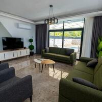 Villa King — 6