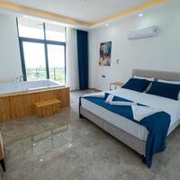 Villa King — 11