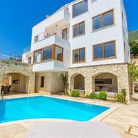 Villa Tarus Mara — 1