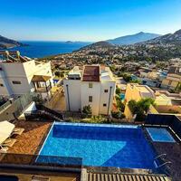 Villa Elmas — 12